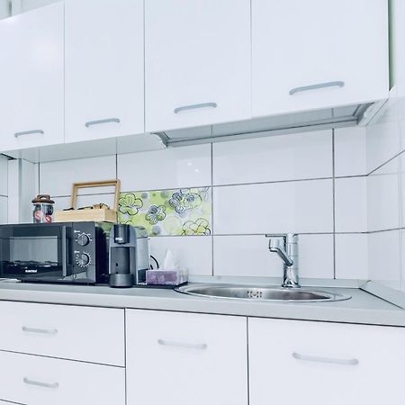Studio Kronstadt - Gara Brasov Bagian luar foto